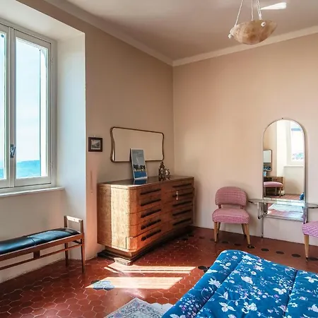 I Tigli - By Myhomeincomo Apartment Brunate