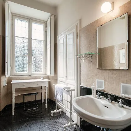 Apartment I Tigli - By Myhomeincomo *